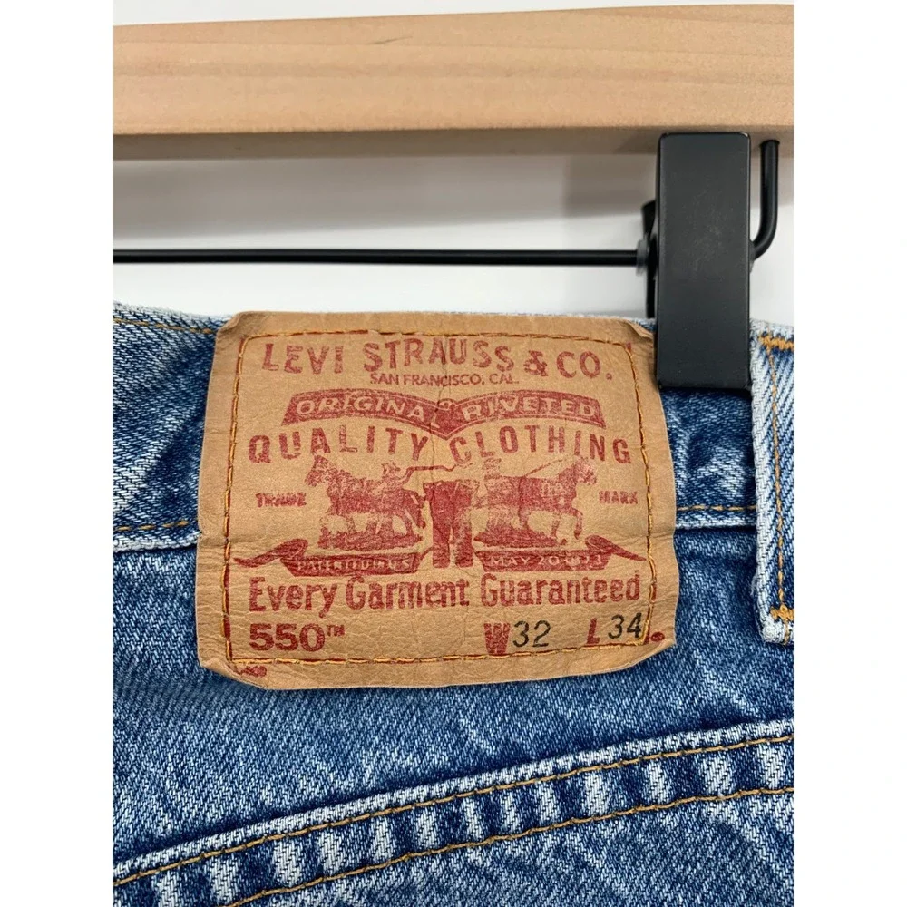 Vintage Levis 550 Jeans Mens 32x34 Blue Relaxed Fit Fade 90s Denim Pants